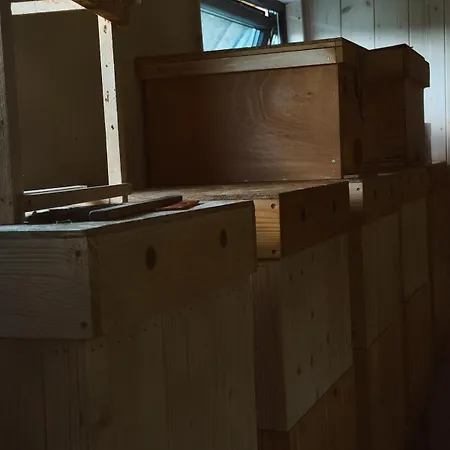 Apiatti Bee Farm - Sleep Above The Bees Gospodarstwo agroturystyczne