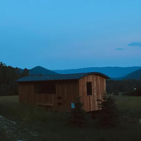 Apiatti Bee Farm - Sleep Above The Bees